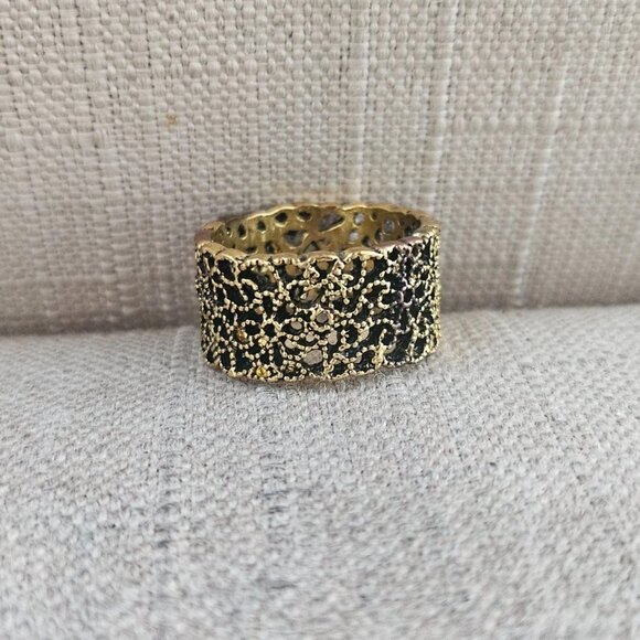 Fashion Ring Band Gold Tone Antique Style Finger Band Unisex Size 9.5 Unbranded - Picture 4 of 10